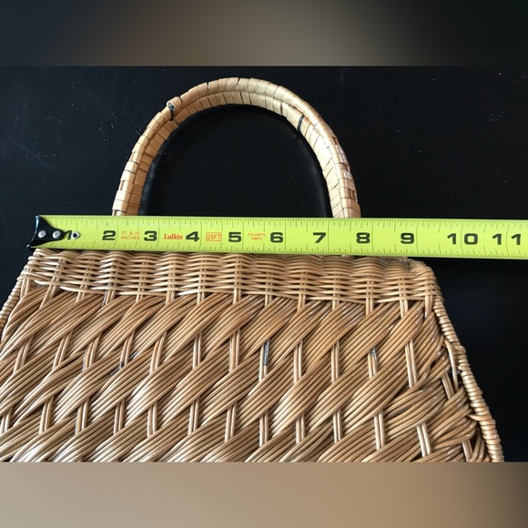 Vintage Woven Garay Handbag Made in Hong Kong - Picture 11 of 14